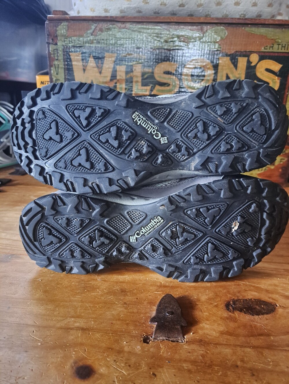 Columbia Omni-Grip Techlite Hiking Trail Shoes Women's Gray Size 8.5 Waterproof - Picture 10 of 11